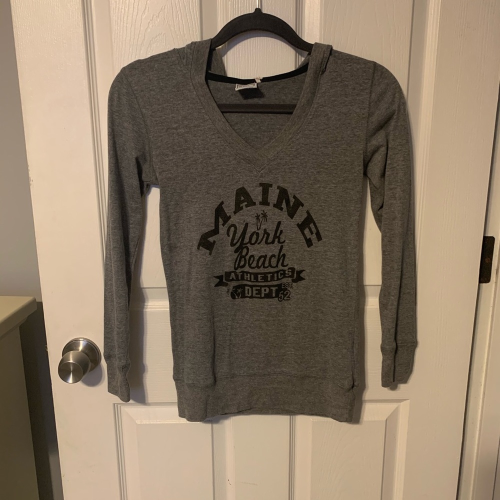 XS York Maine long sleeved shirt